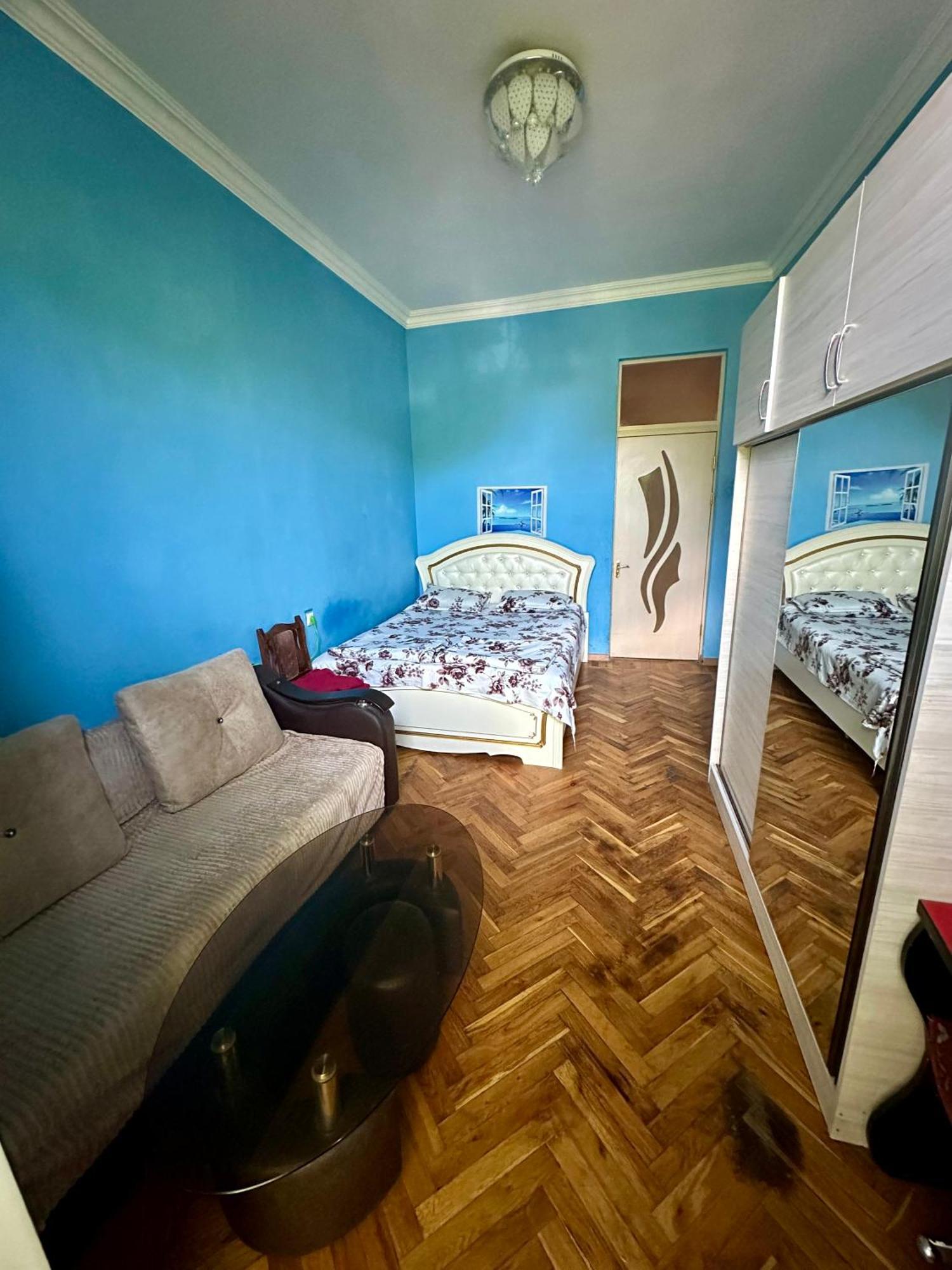 Karson Family Hostel & Guest House Yerevan Exterior photo